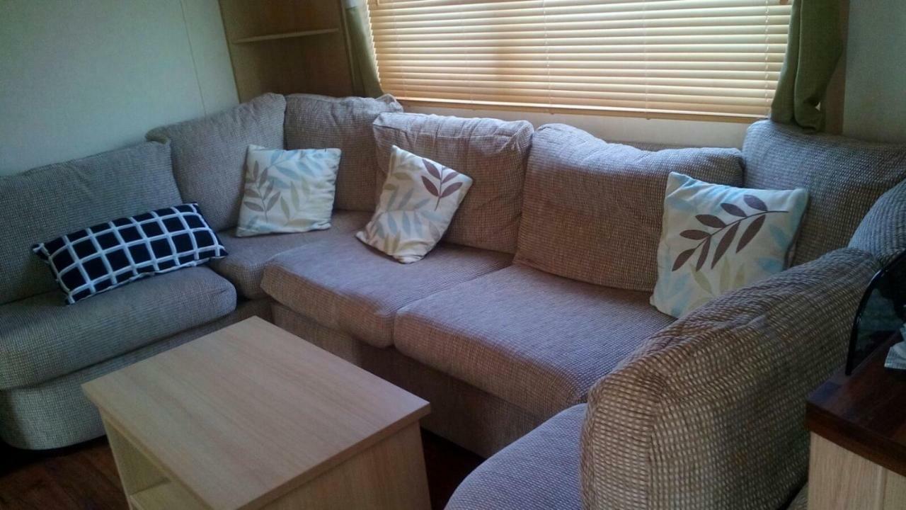 Presthaven Sands Holiday Park 3 And 2 Bed Caravans Prestatyn Exterior photo